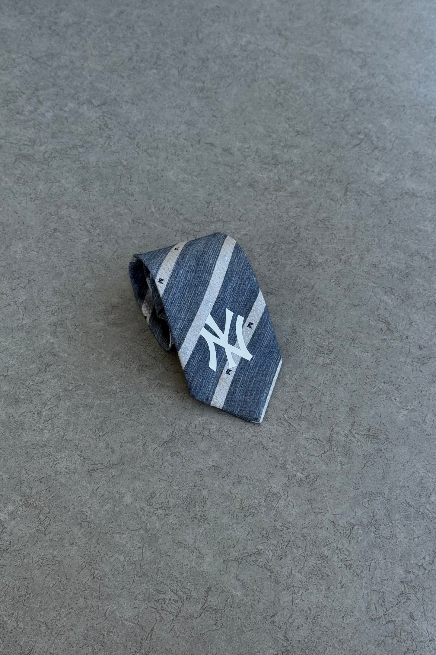 NY Yankees tie