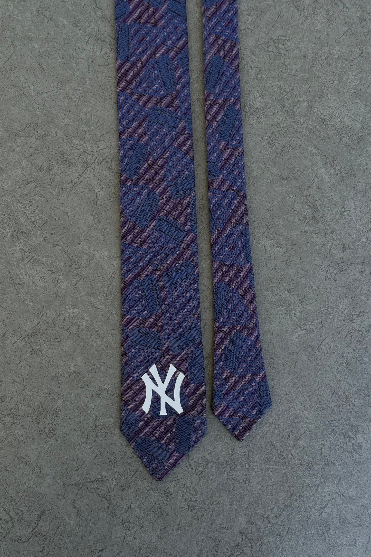 NY Yankees tie