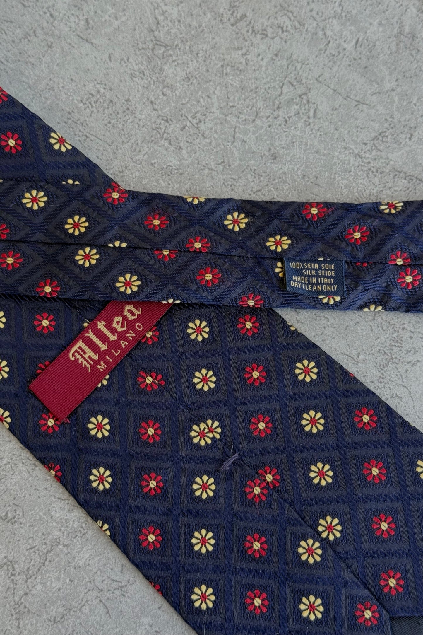 NY Yankees tie
