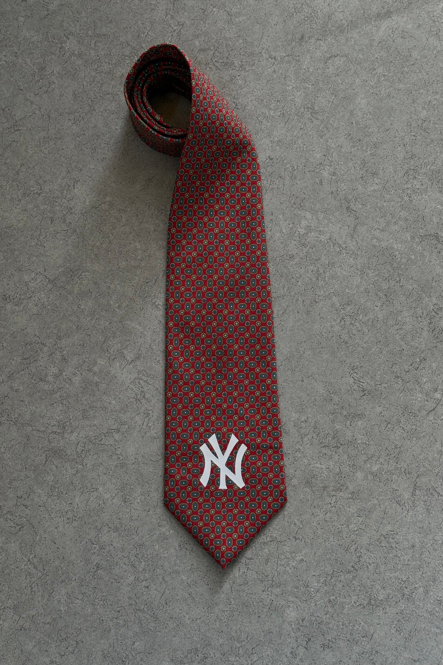 NY Yankees tie