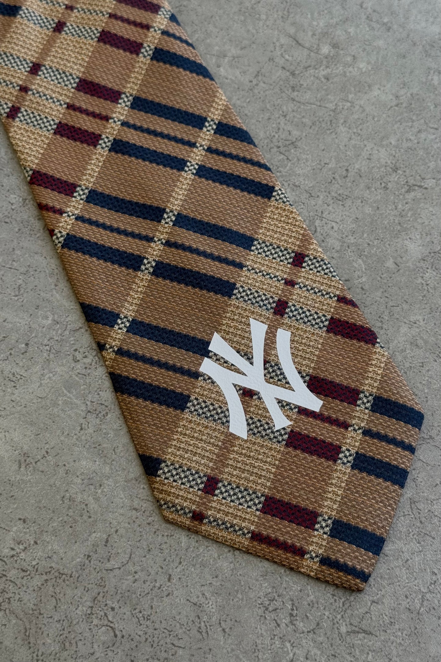 NY Yankees tie