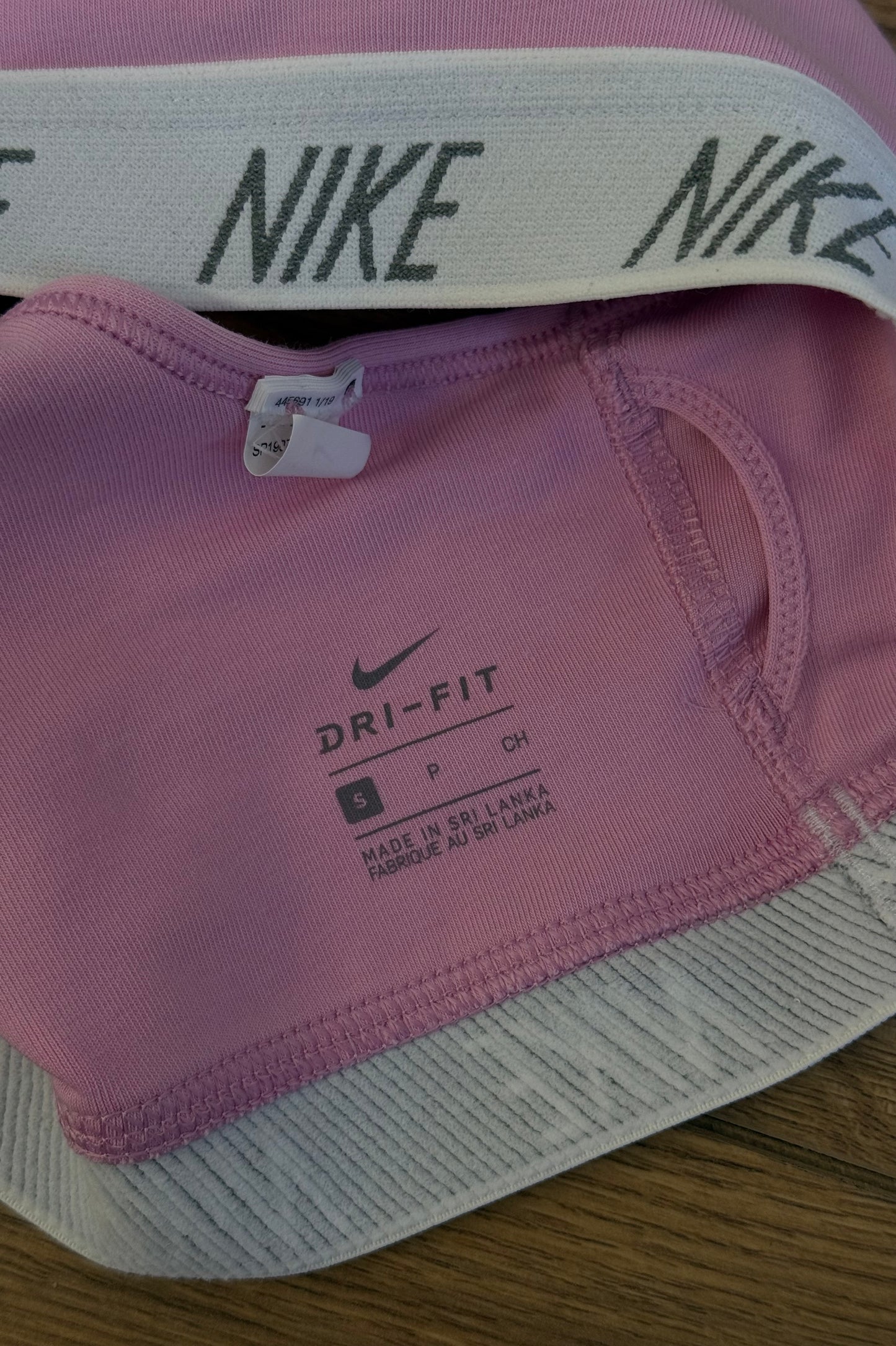 Top Nike