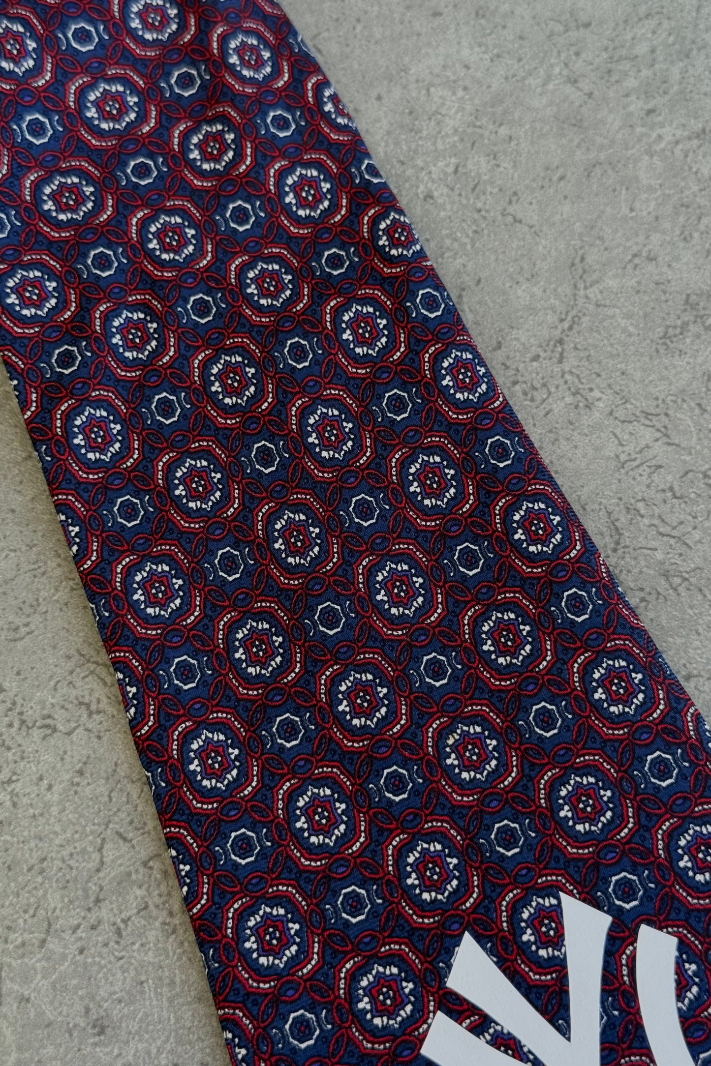 NY Yankees tie