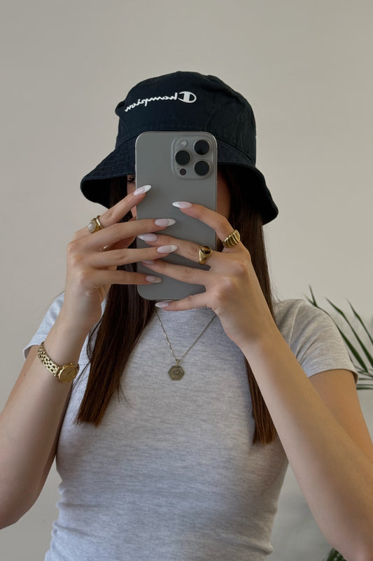 Cappello Champion