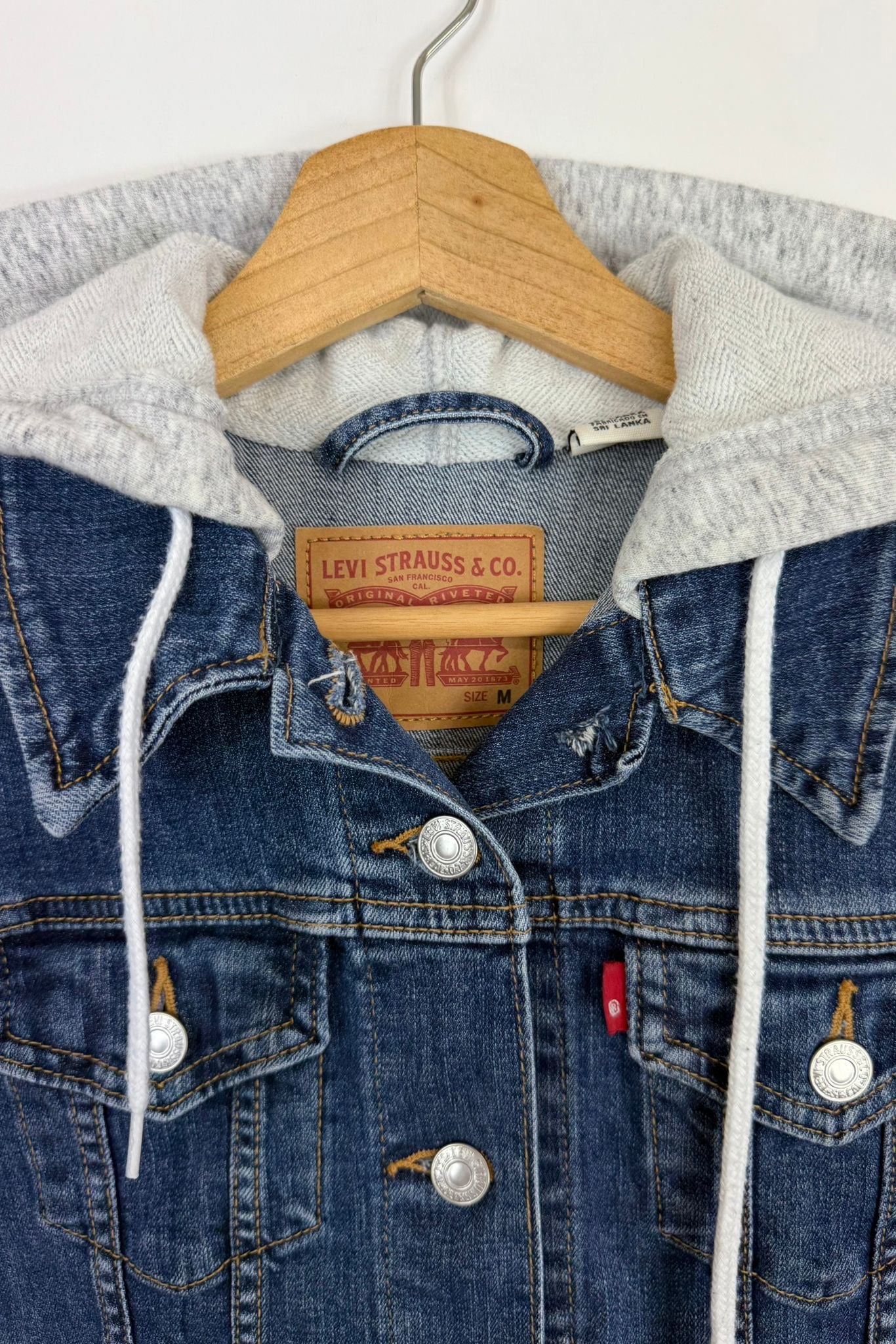 Levi's sweatshirt jacket