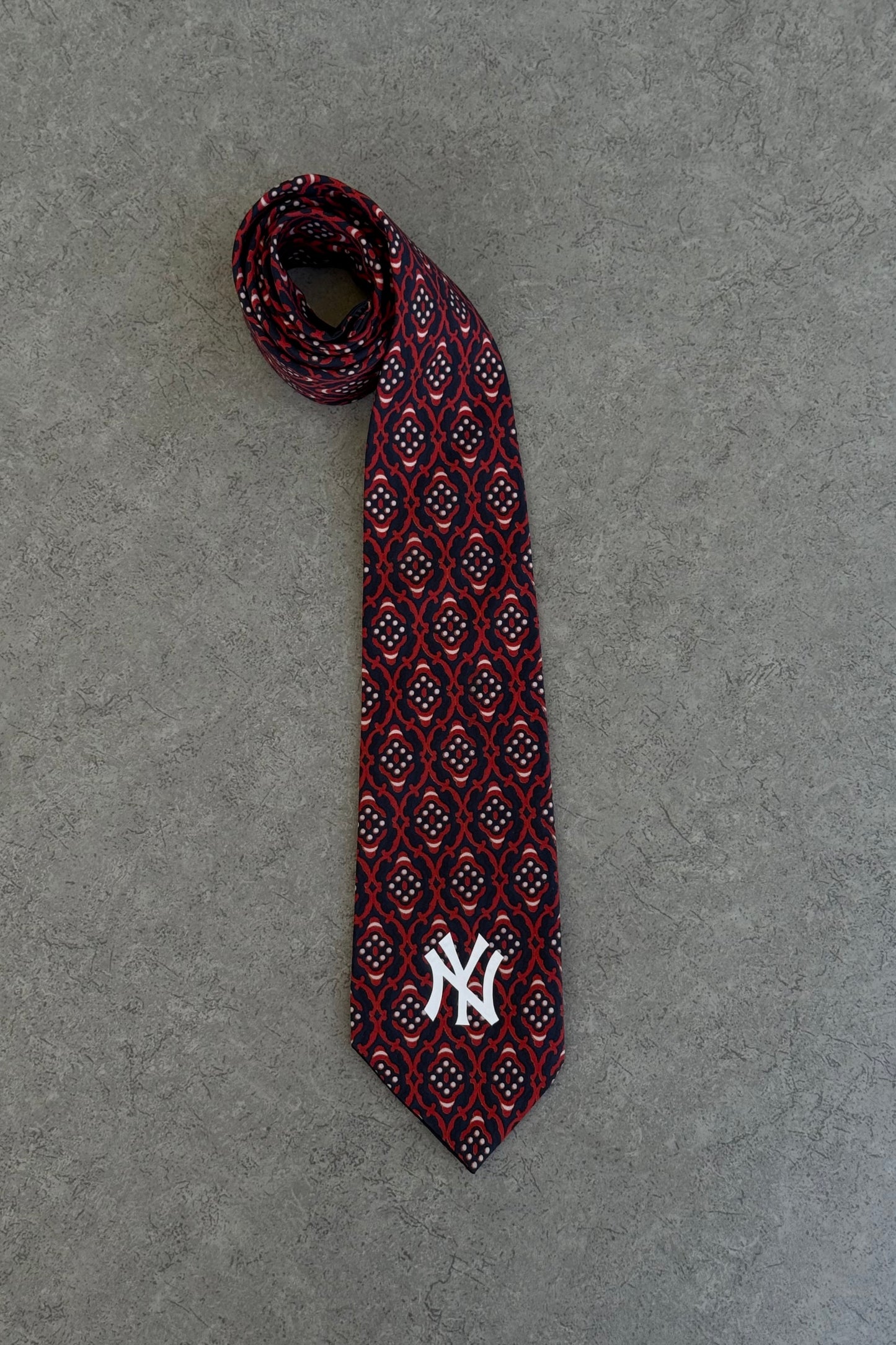 NY Yankees tie