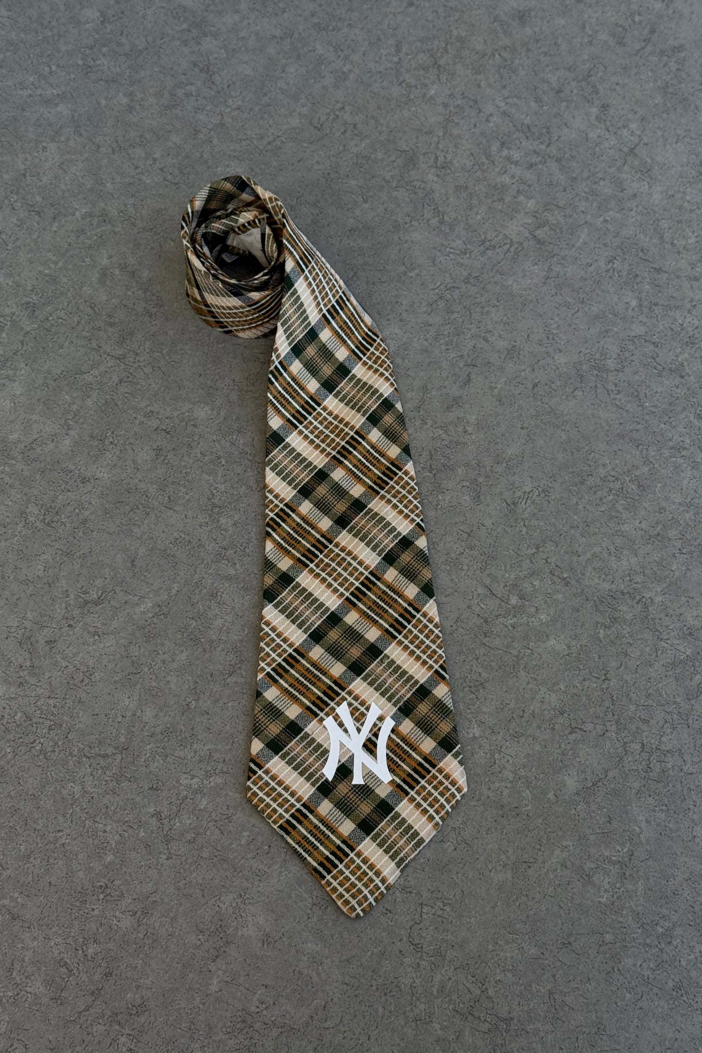 NY Yankees tie