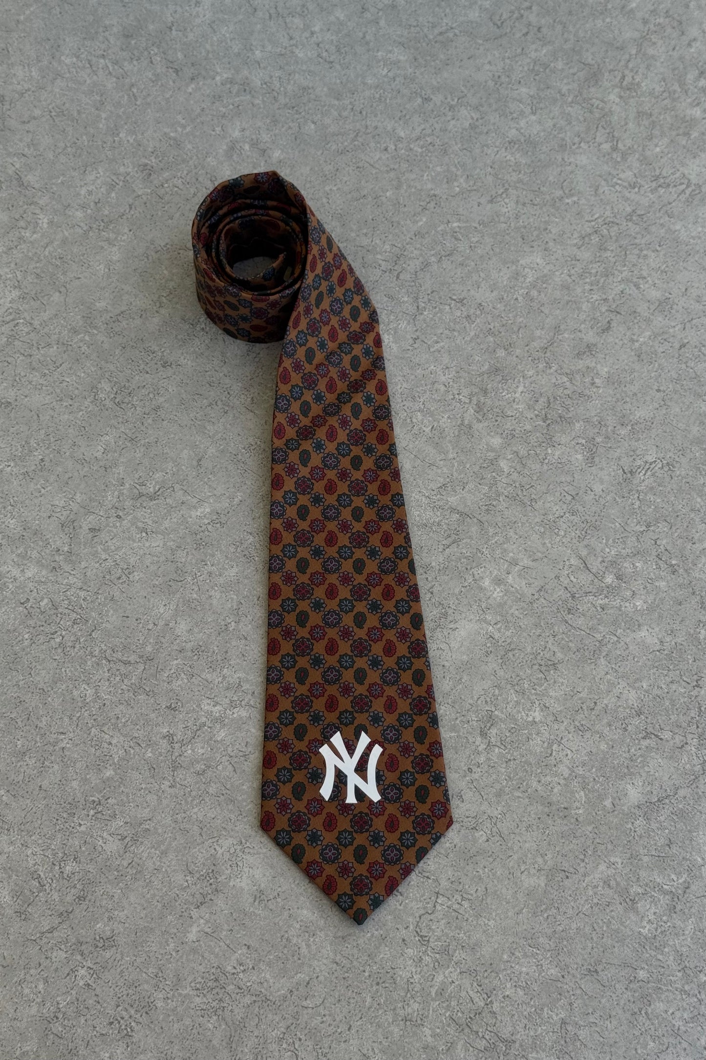 NY Yankees tie
