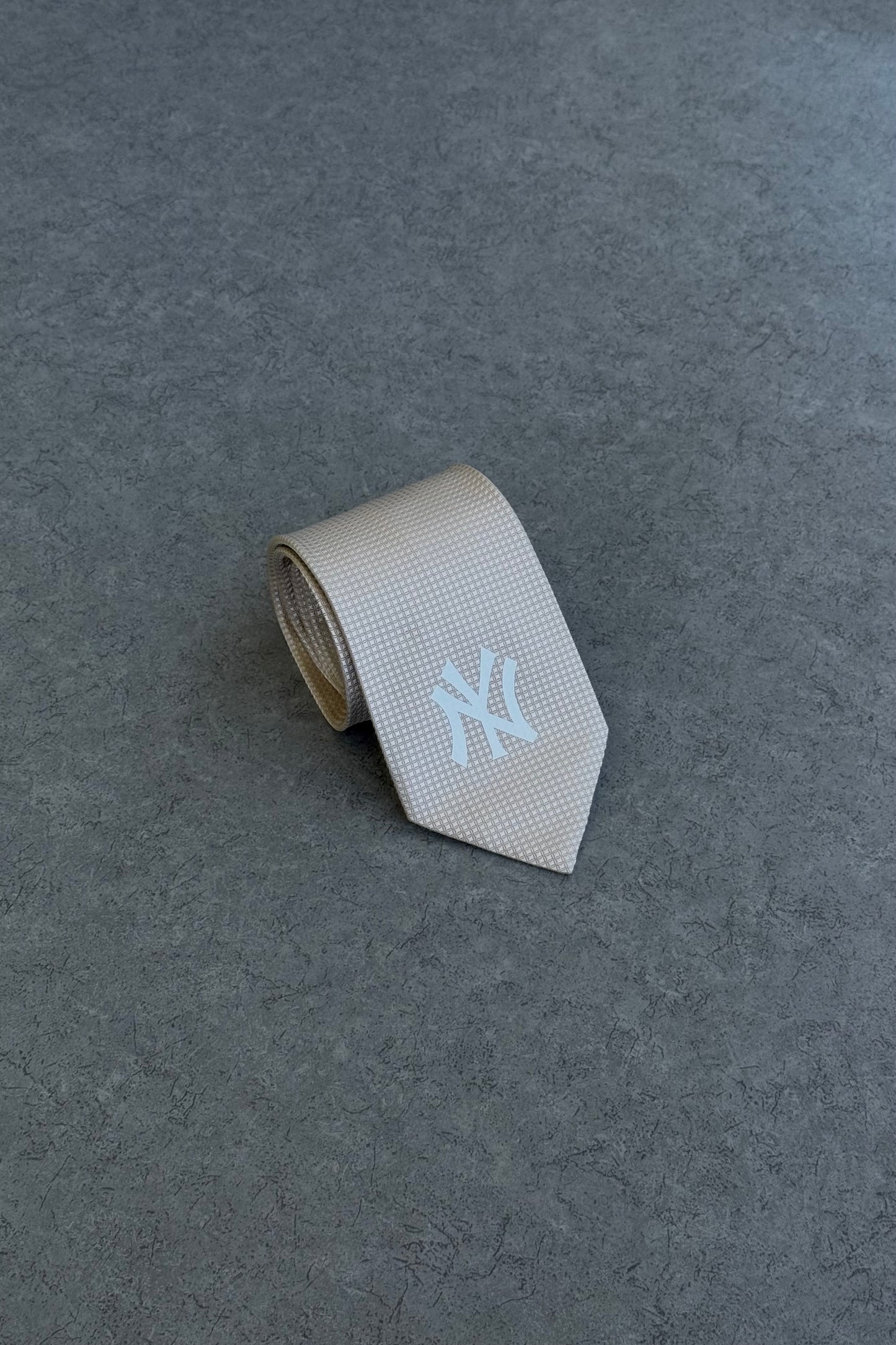 NY Yankees tie