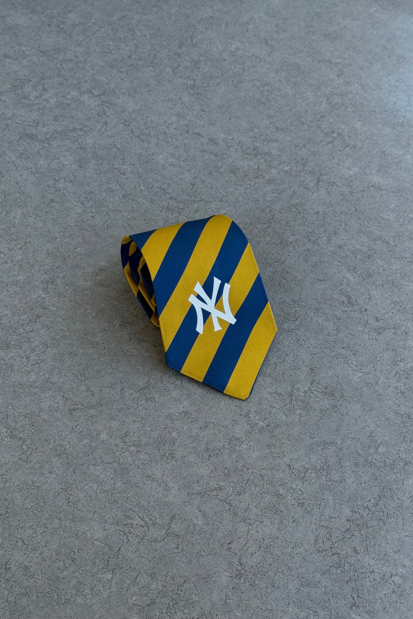 NY Yankees tie