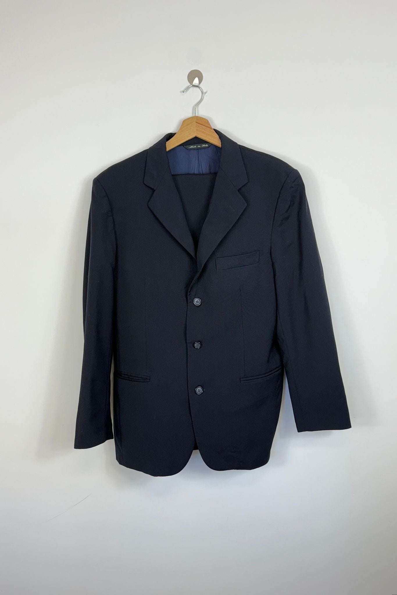 100% wool tailored suit Made in Italy