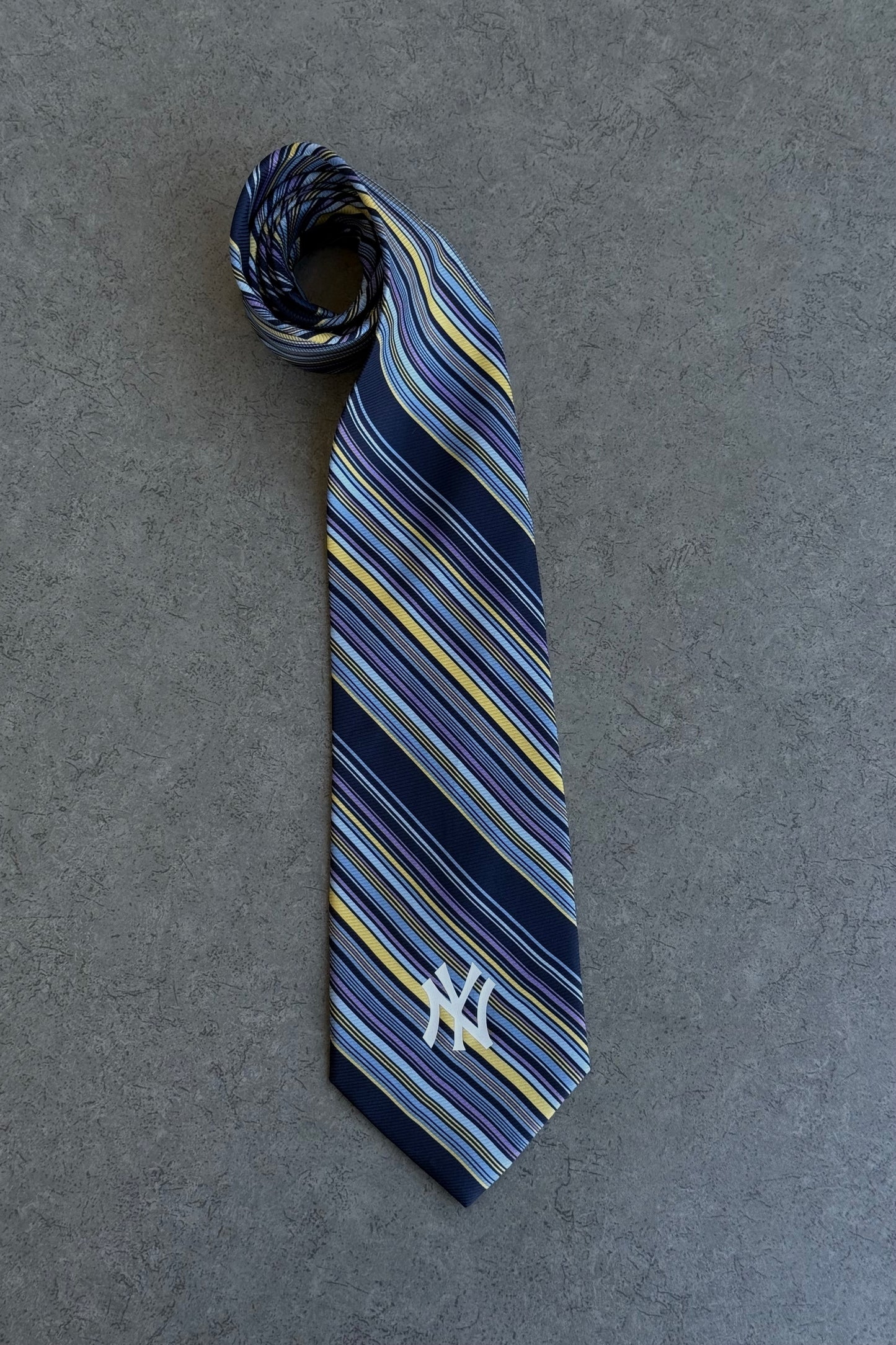 NY Yankees tie