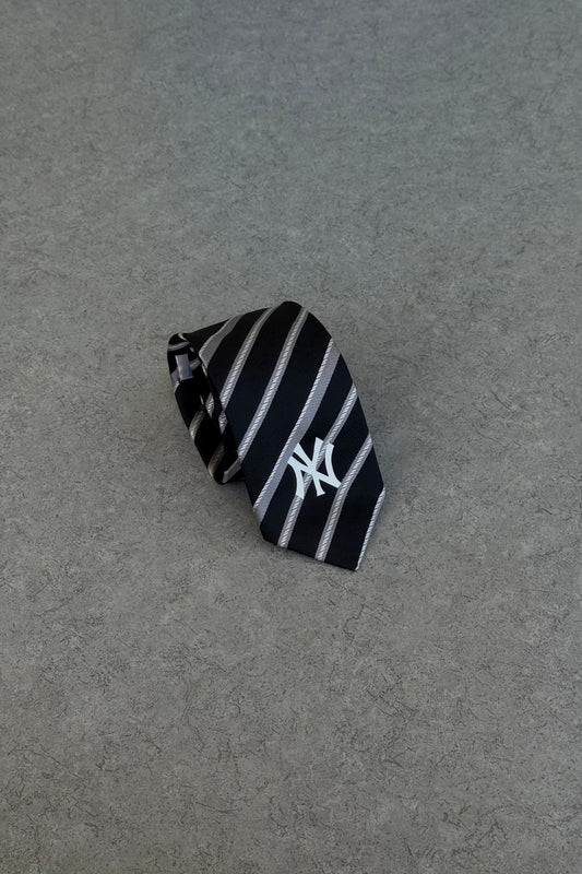 NY Yankees tie