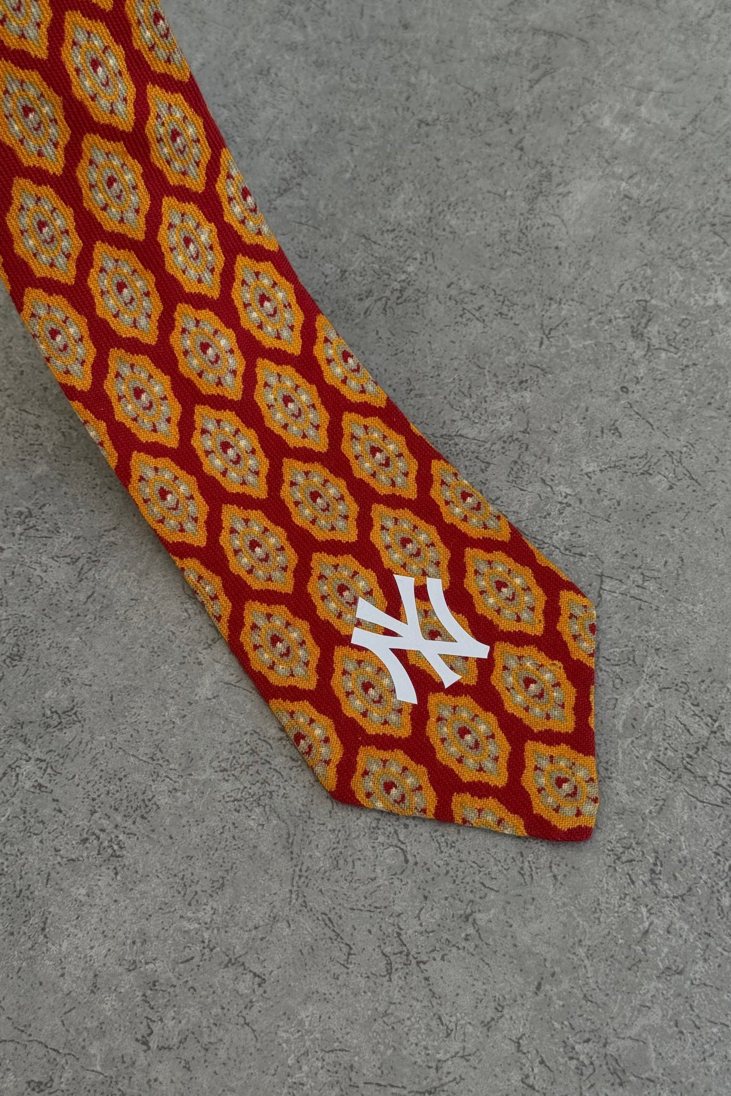 NY Yankees tie
