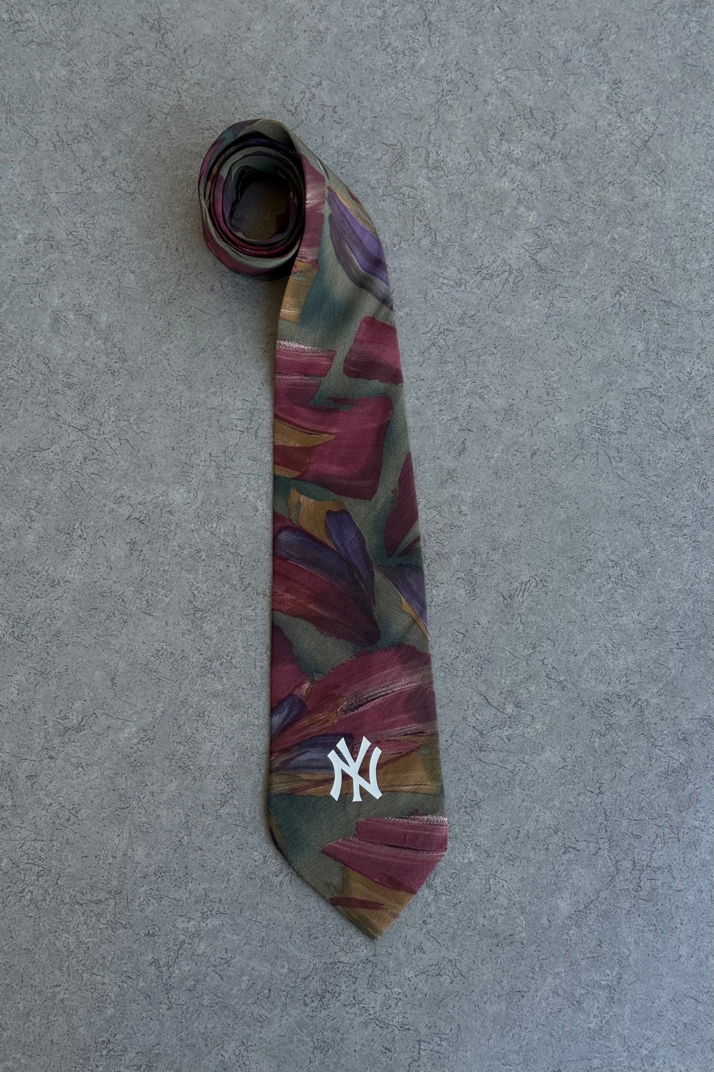 NY Yankees tie