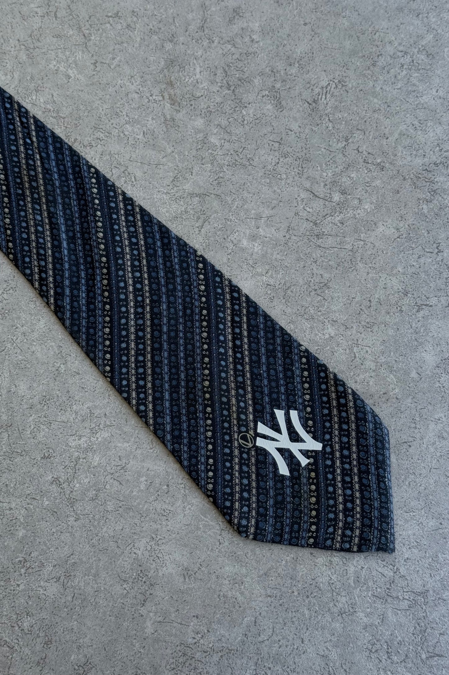 NY Yankees tie