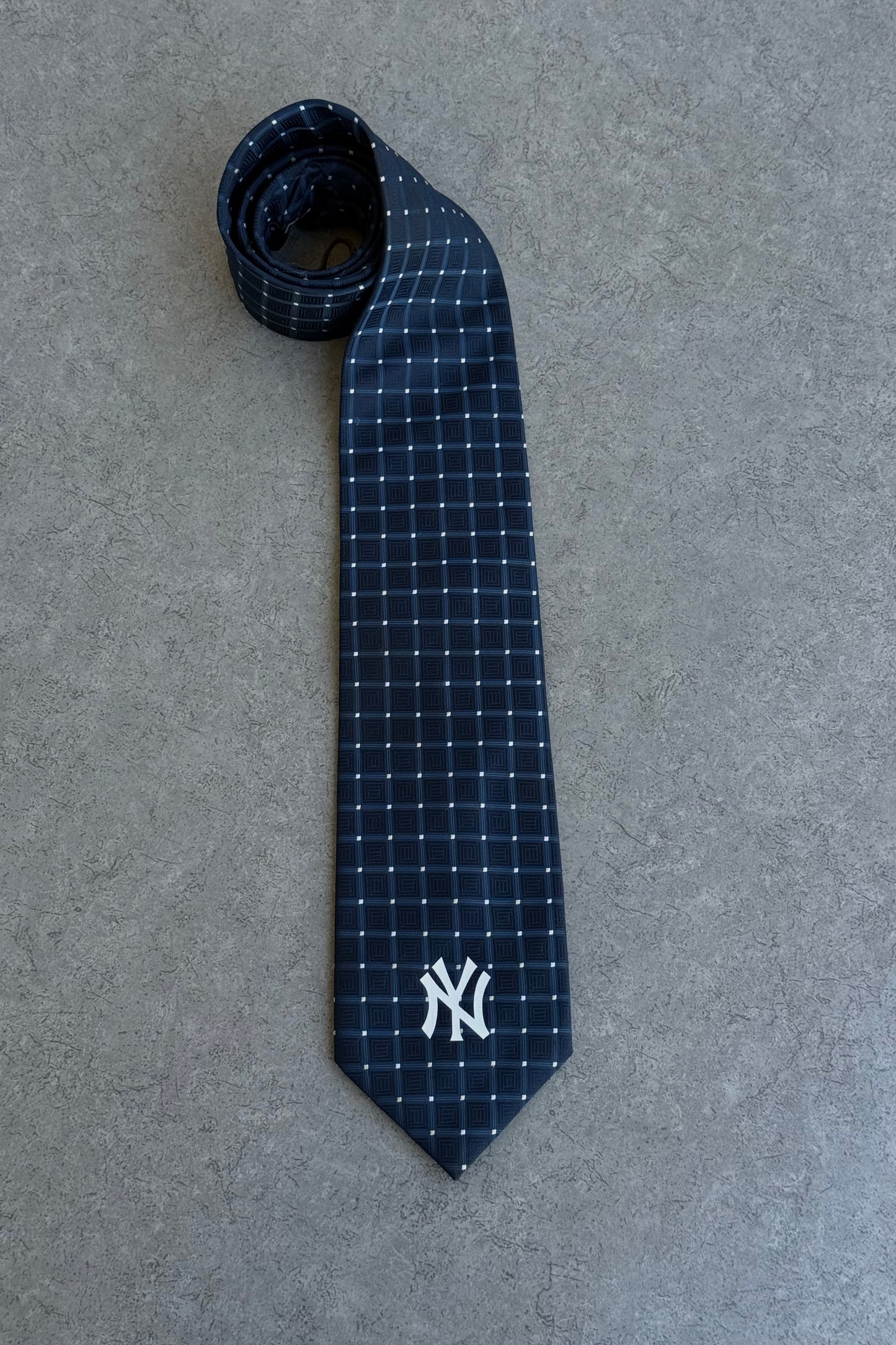 NY Yankees tie