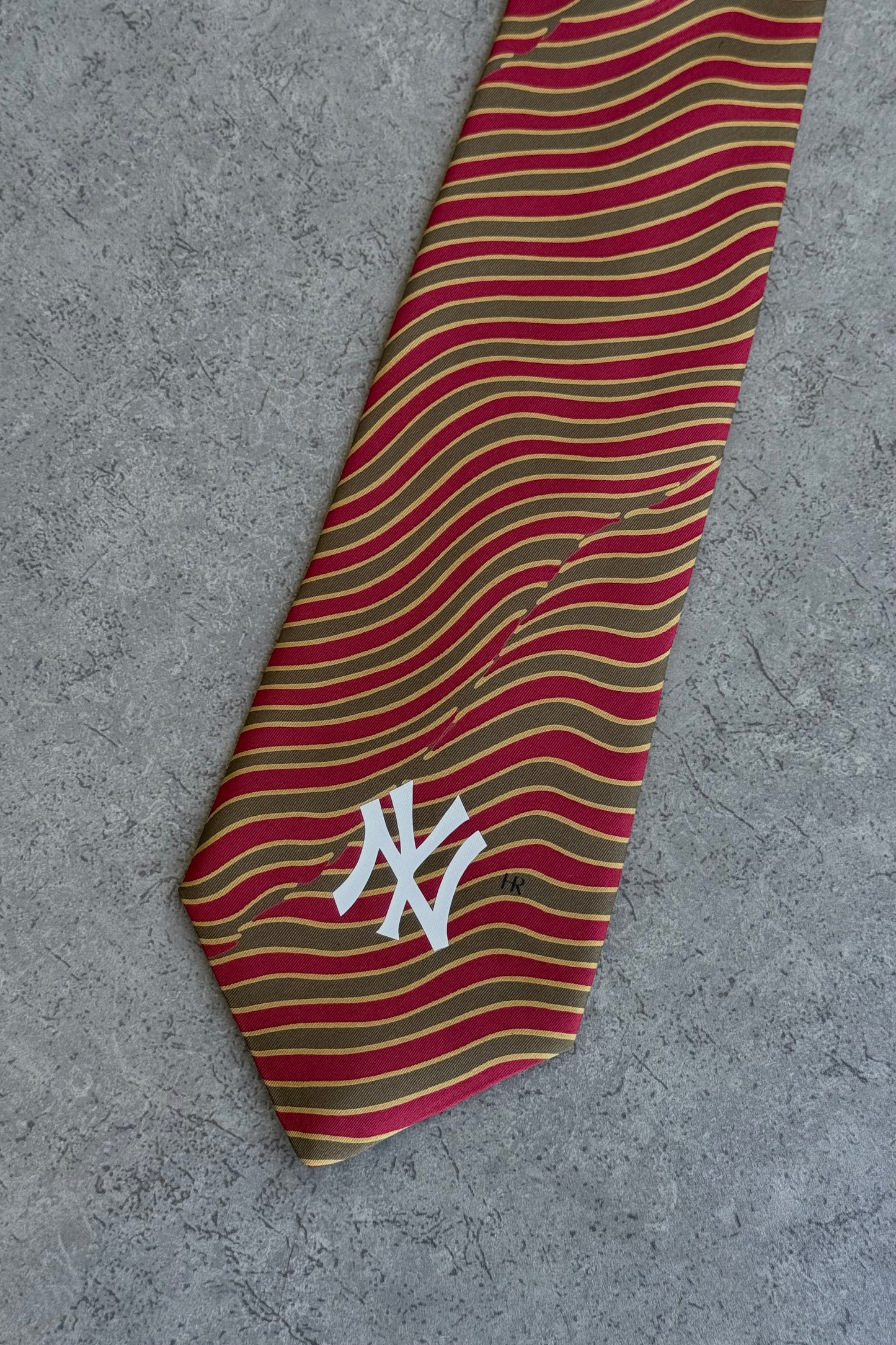 NY Yankees tie