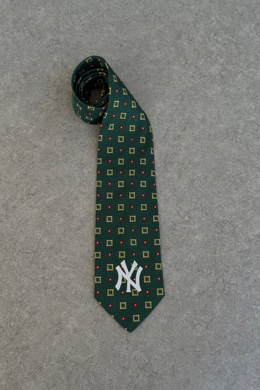 NY Yankees tie