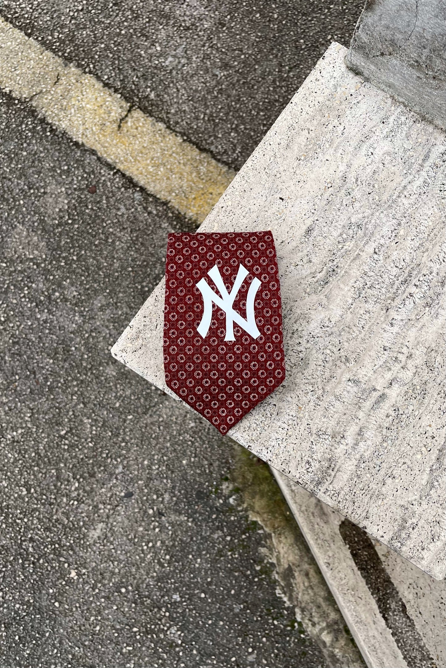 NY Yankees tie