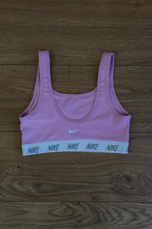 Top Nike