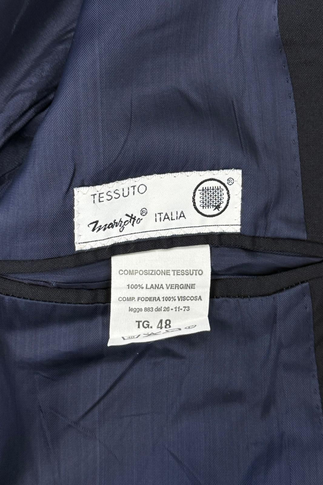 100% wool tailored suit Made in Italy