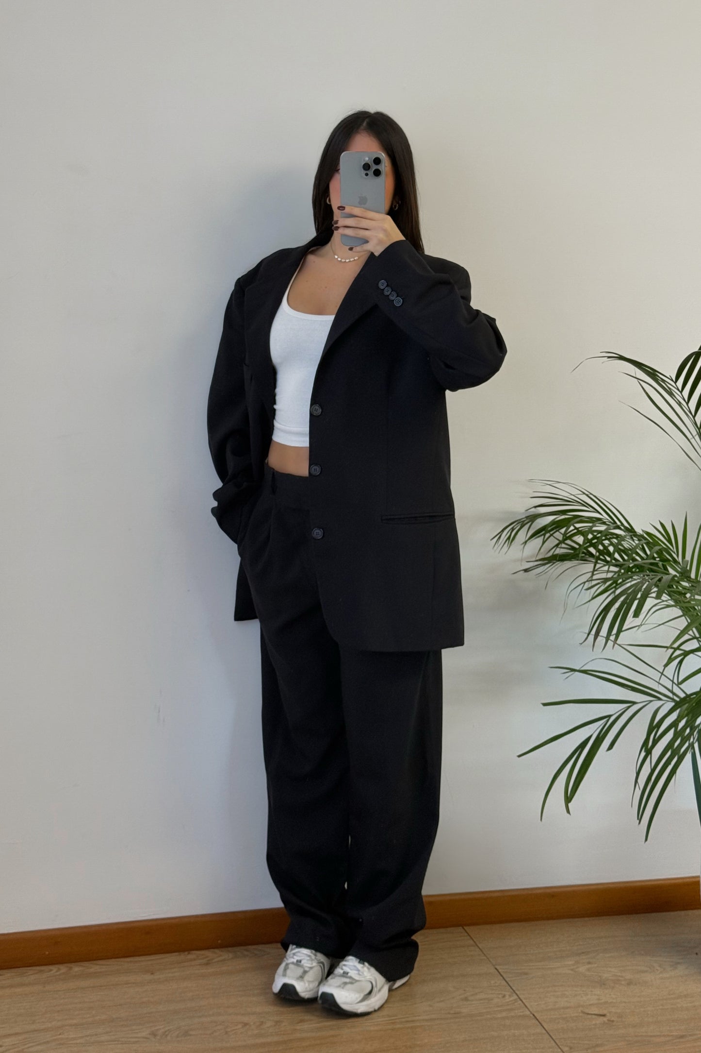 100% wool tailored suit Made in Italy