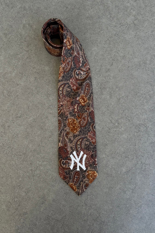 NY Yankees tie