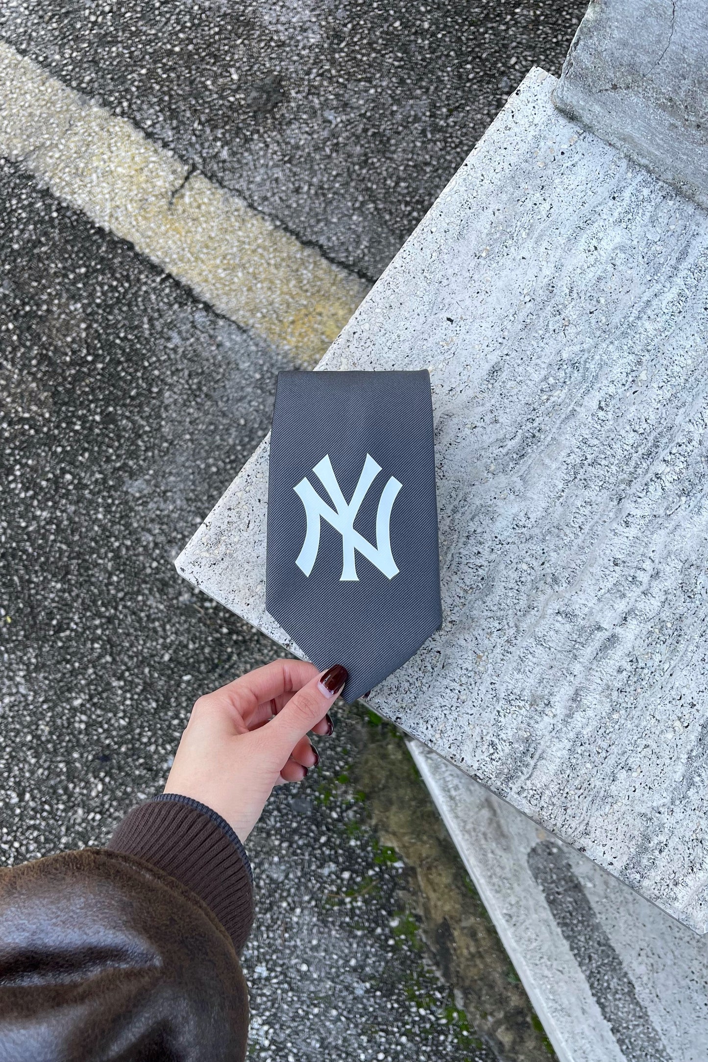 NY Yankees tie