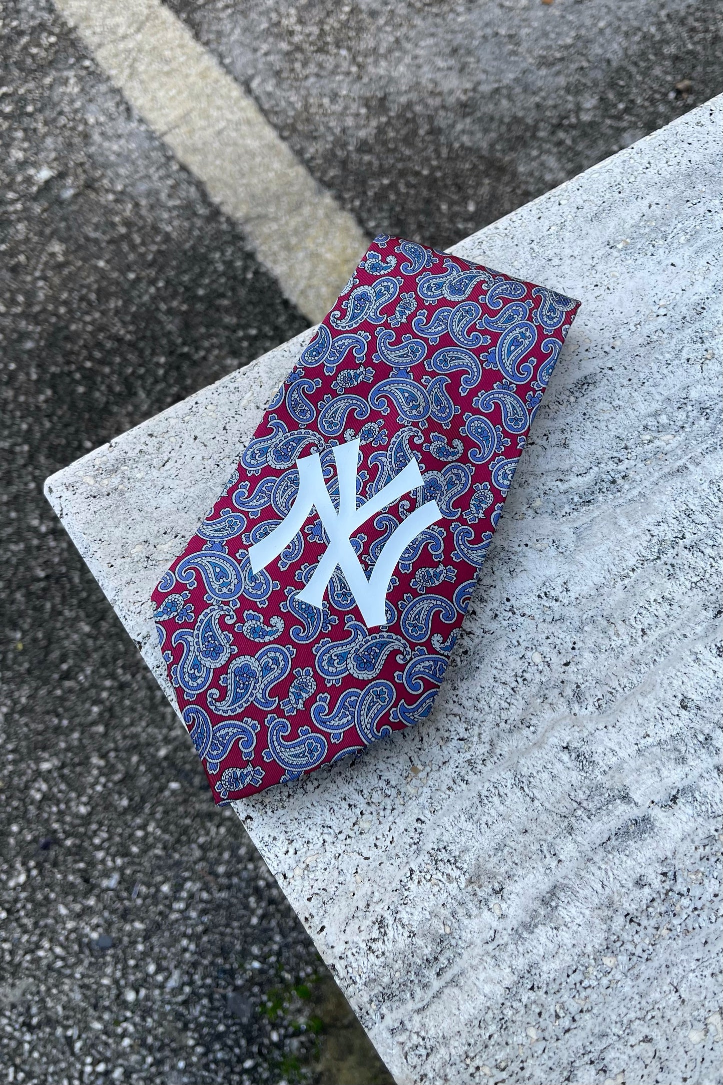 NY Yankees tie