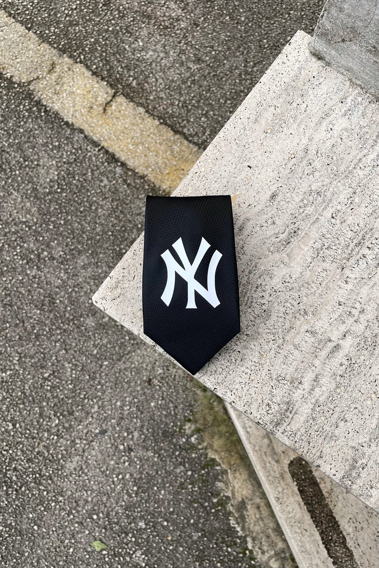 NY Yankees tie