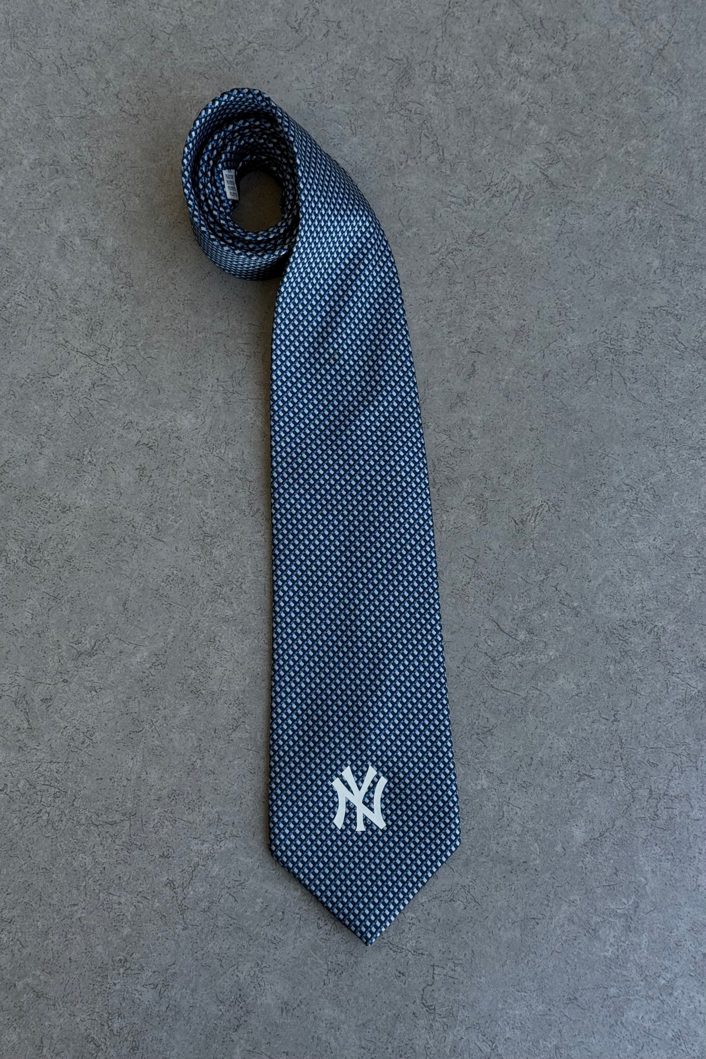 NY Yankees tie