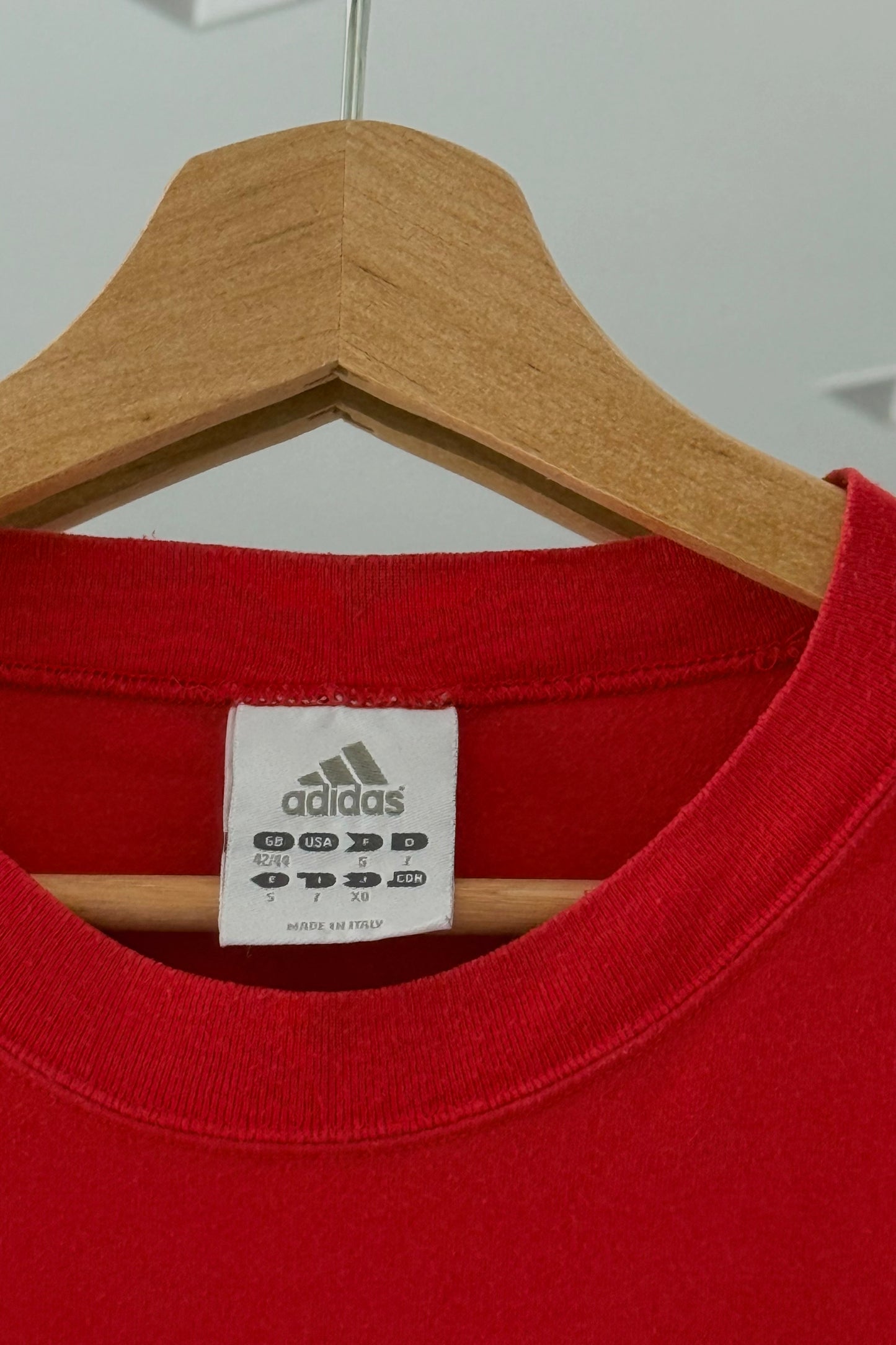 Adidas T-shirt